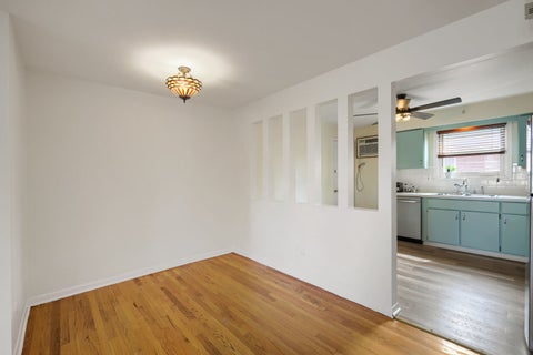 Tiny photo for 406 FRANKLIN Avenue #2D, River Forest, IL 60305 (MLS # 12756957)