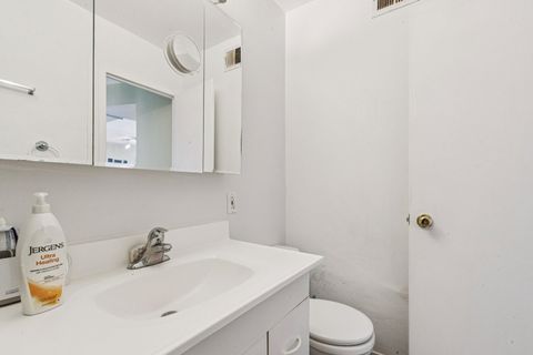 Tiny photo for 6301 N Sheridan Road #14M, Chicago, IL 60660 (MLS # 12556013)