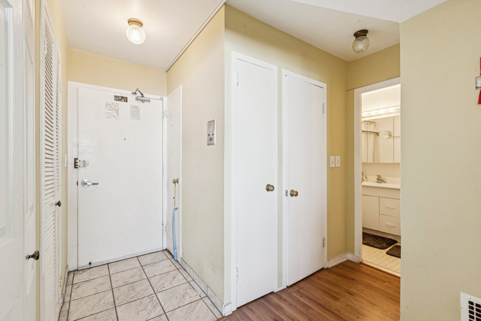 6301 N Sheridan Road 14M