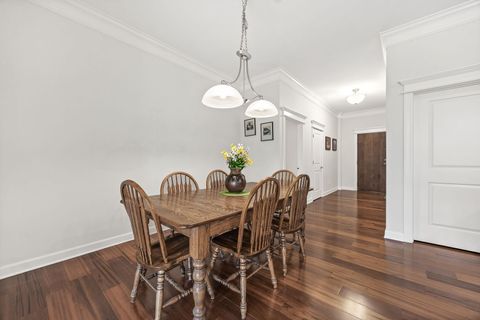 Tiny photo for 4929 FOREST Avenue #2E, Downers Grove, IL 60515 (MLS # 12518379)