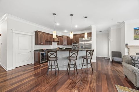 Tiny photo for 4929 FOREST Avenue #2E, Downers Grove, IL 60515 (MLS # 12518379)