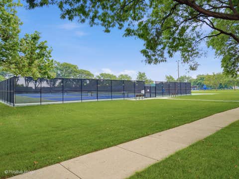 Tiny photo for 4308 Elm Avenue, Brookfield, IL 60513 (MLS # 12737254)