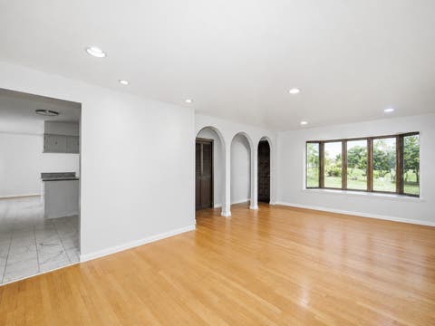 Tiny photo for 4308 Elm Avenue, Brookfield, IL 60513 (MLS # 12737254)
