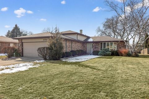 Photo of Downers Grove, IL 60516 (MLS # 12567481)