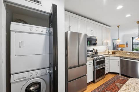 Tiny photo for 1118 Washington Boulevard #3A, Oak Park, IL 60302 (MLS # 12666326)