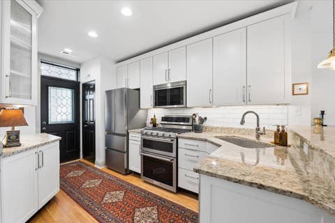 Tiny photo for 1118 Washington Boulevard #3A, Oak Park, IL 60302 (MLS # 12666326)
