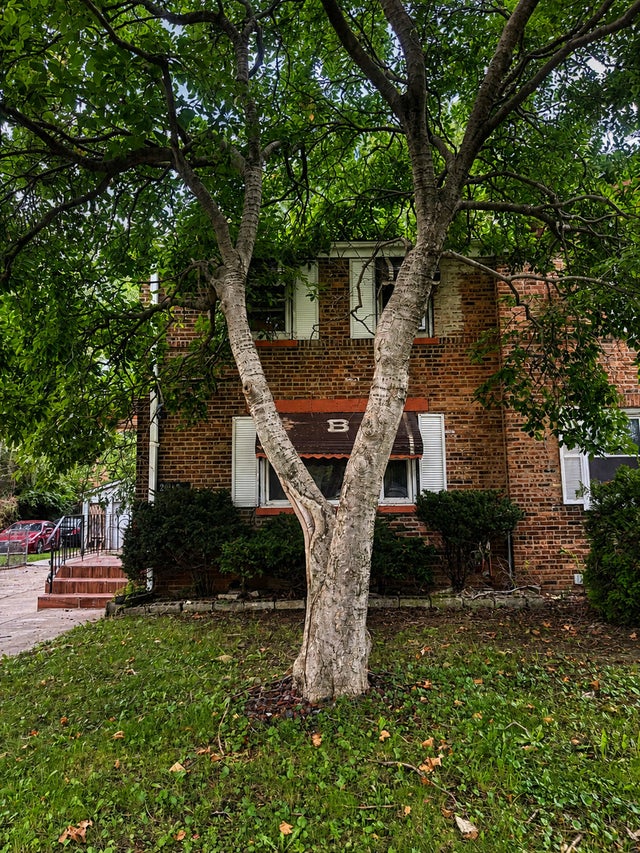 2108 E 95th Place