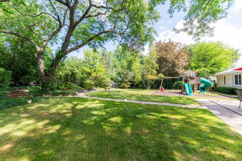 Tiny photo for 1912 FRIARS Lane, Mundelein, IL 60060 (MLS # 12460224)