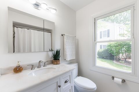 Tiny photo for 1912 FRIARS Lane, Mundelein, IL 60060 (MLS # 12460224)