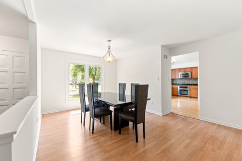 Tiny photo for 1912 FRIARS Lane, Mundelein, IL 60060 (MLS # 12460224)