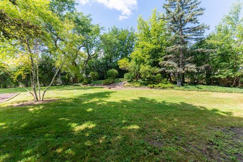 Tiny photo for 1912 FRIARS Lane, Mundelein, IL 60060 (MLS # 12460224)
