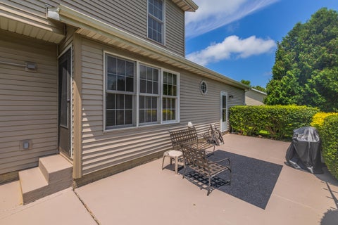 Tiny photo for 709 Platt Way, Hudson, IL 61748 (MLS # 12689376)