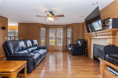 Tiny photo for 709 Platt Way, Hudson, IL 61748 (MLS # 12689376)