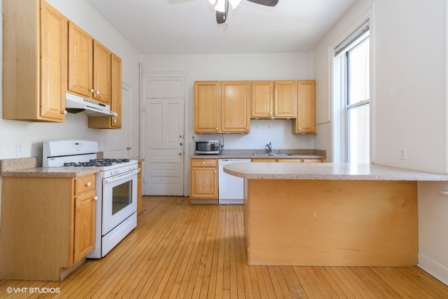 1939 W Thomas Street