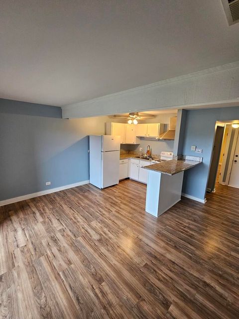 Tiny photo for 58 Vail Colony #7, Fox Lake, IL 60020 (MLS # 12616189)