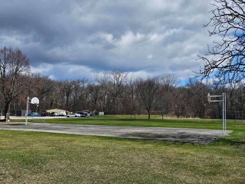 Tiny photo for 58 Vail Colony #7, Fox Lake, IL 60020 (MLS # 12616189)