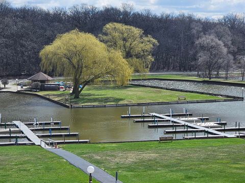 Tiny photo for 58 Vail Colony #7, Fox Lake, IL 60020 (MLS # 12616189)