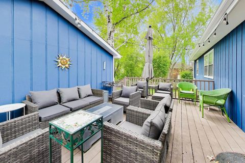 Tiny photo for 157 Walton Street, Barrington, IL 60010 (MLS # 12642711)