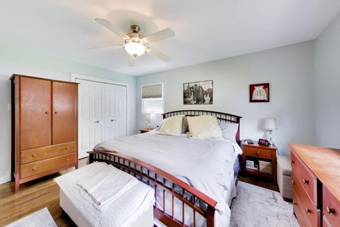 Tiny photo for 157 Walton Street, Barrington, IL 60010 (MLS # 12642711)