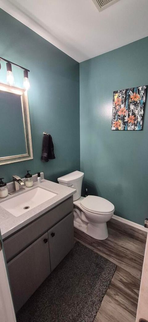 Tiny photo for 804 Banbury Street, Ottawa, IL 61350 (MLS # 12636609)