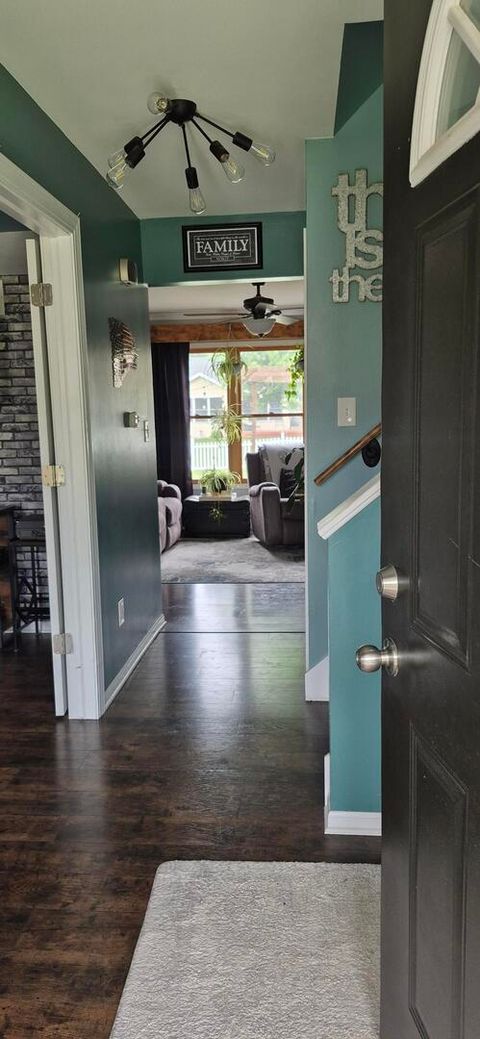 Tiny photo for 804 Banbury Street, Ottawa, IL 61350 (MLS # 12636609)