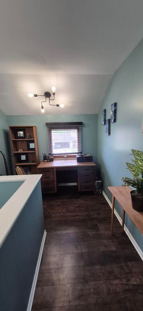 Tiny photo for 804 Banbury Street, Ottawa, IL 61350 (MLS # 12636609)