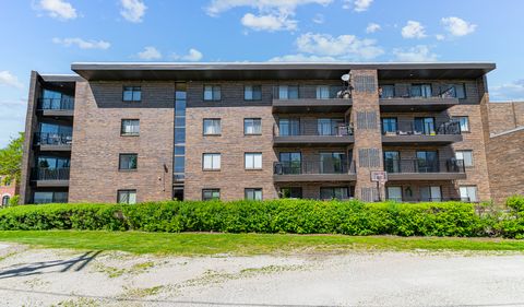 Tiny photo for 5019 MULFORD Street #201, Skokie, IL 60077 (MLS # 12649376)