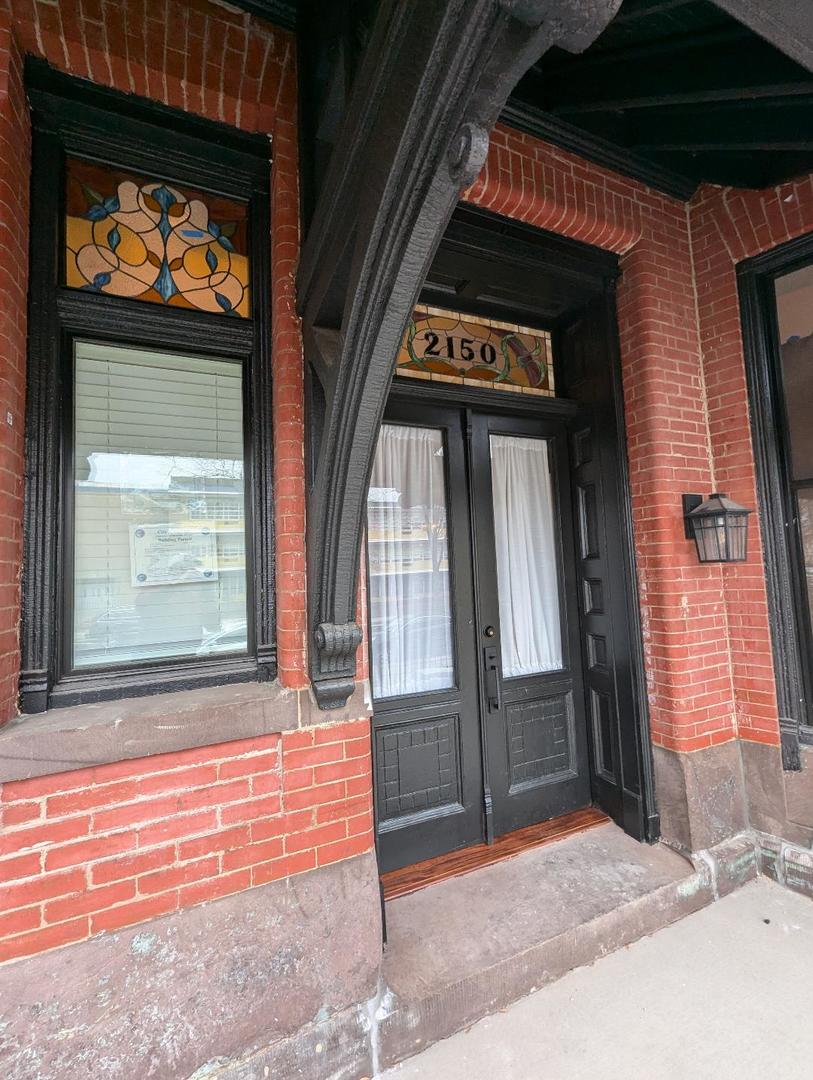 2150 W Monroe Street