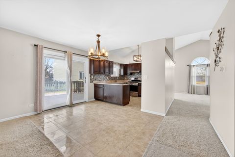 Tiny photo for 1254 Red Oak Court, Elgin, IL 60120 (MLS # 12576261)