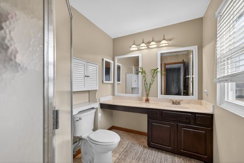 Tiny photo for 1254 Red Oak Court, Elgin, IL 60120 (MLS # 12576261)