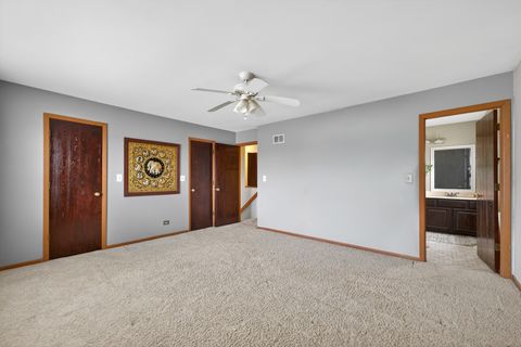 Tiny photo for 1254 Red Oak Court, Elgin, IL 60120 (MLS # 12576261)