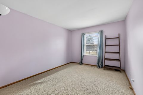 Tiny photo for 1254 Red Oak Court, Elgin, IL 60120 (MLS # 12576261)