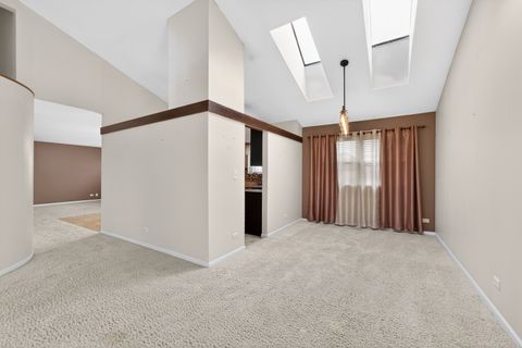 Tiny photo for 1254 Red Oak Court, Elgin, IL 60120 (MLS # 12576261)