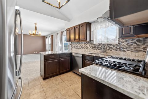 Tiny photo for 1254 Red Oak Court, Elgin, IL 60120 (MLS # 12576261)