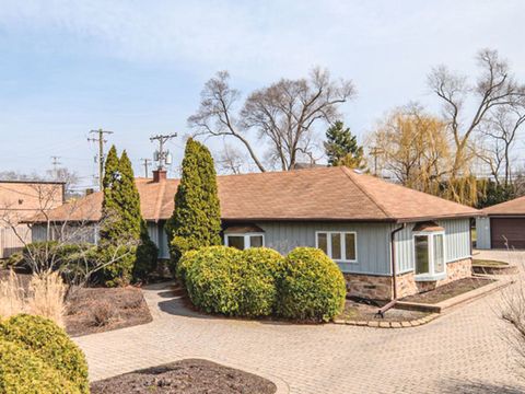 Photo of 763 N Franklin Avenue, Palatine, IL 60067 (MLS # 12620885)