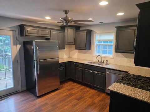 Tiny photo for 21404 Maple Street, Matteson, IL 60443 (MLS # 12745357)