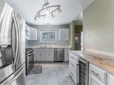 Tiny photo for 5G Fernwood Drive, Bolingbrook, IL 60440 (MLS # 12597995)