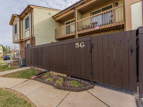 Tiny photo for 5G Fernwood Drive, Bolingbrook, IL 60440 (MLS # 12597995)