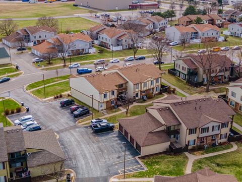 Tiny photo for 5G Fernwood Drive, Bolingbrook, IL 60440 (MLS # 12597995)