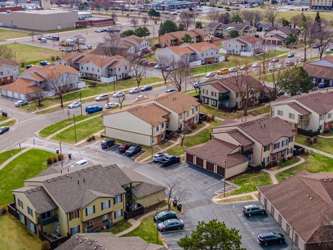 Tiny photo for 5G Fernwood Drive, Bolingbrook, IL 60440 (MLS # 12597995)