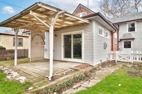 Tiny photo for 7701 W Rascher Avenue, Chicago, IL 60656 (MLS # 12621339)