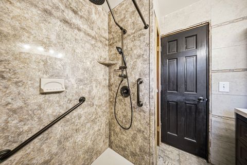 Tiny photo for 491 Maple Avenue, Carpentersville, IL 60110 (MLS # 12482449)