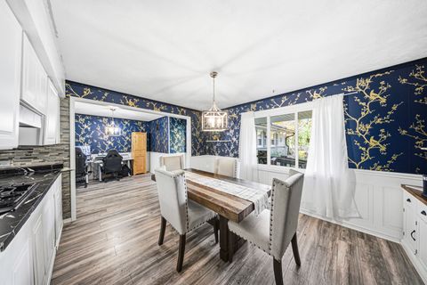 Tiny photo for 491 Maple Avenue, Carpentersville, IL 60110 (MLS # 12482449)