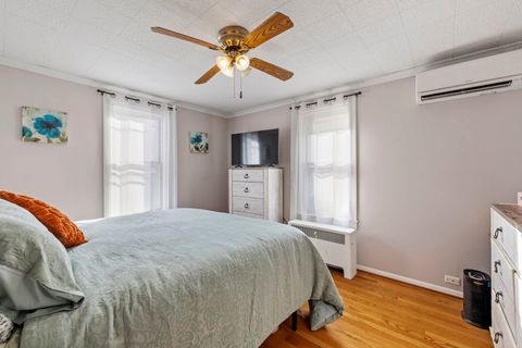 Tiny photo for 202 Hickory Street, New Lenox, IL 60451 (MLS # 12493674)