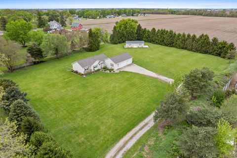 Photo of 460 E Railroad Avenue, Leland, IL 60531 (MLS # 12635214)