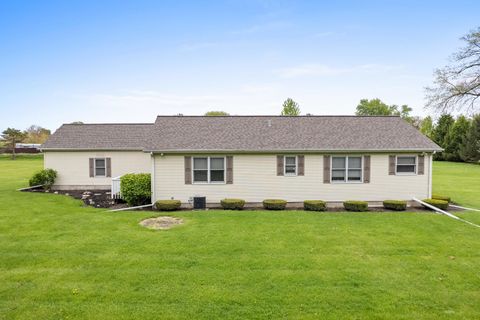Tiny photo for 460 E Railroad Avenue, Leland, IL 60531 (MLS # 12635214)