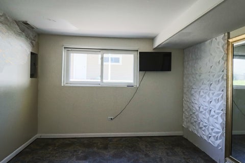 Tiny photo for 500 N Westwood Avenue, Lombard, IL 60148 (MLS # 12649926)