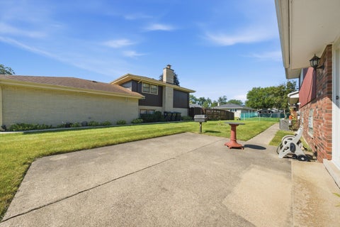 Tiny photo for 1103 E 166th Place, South Holland, IL 60473 (MLS # 12768736)