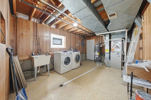 Tiny photo for 1103 E 166th Place, South Holland, IL 60473 (MLS # 12768736)