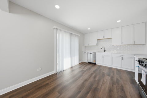 Tiny photo for 1103 E 166th Place, South Holland, IL 60473 (MLS # 12768736)